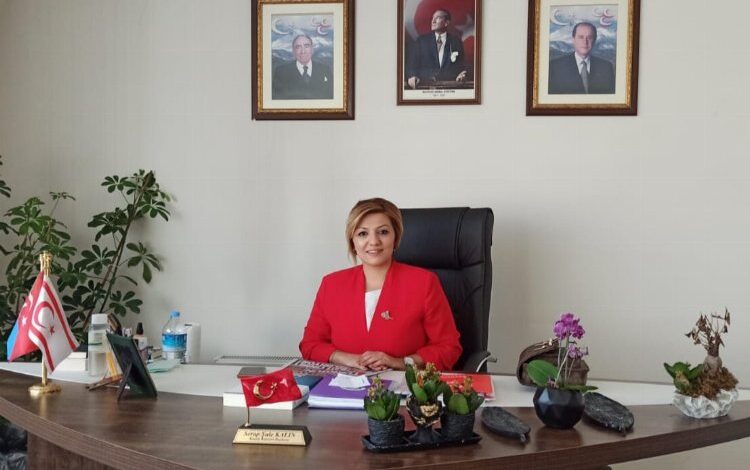 MHP Kayseri’den öğretmenlere özel kutlama