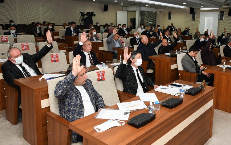 İzmir Karabağlar katı atık bedellerine zam yapmadı İzmir Karabağlar katı atık bedellerine zam yapmadı