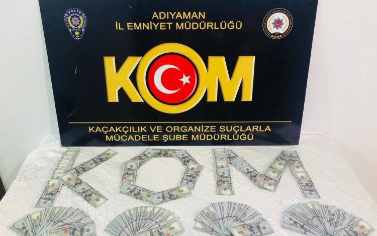 Adıyaman’da 61.500 ABD Doları sahte çıktı Adıyaman’da 61.500 ABD Doları sahte çıktı