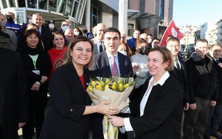 Kocaeli İzmit’te çalışanın yüzü zamlarla gülüyor