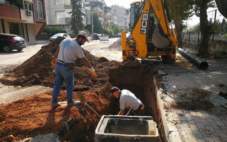 Kocaeli İSU’nda altyapı çalışması yapılıyor Kocaeli İSU’nda altyapı çalışması yapılıyor