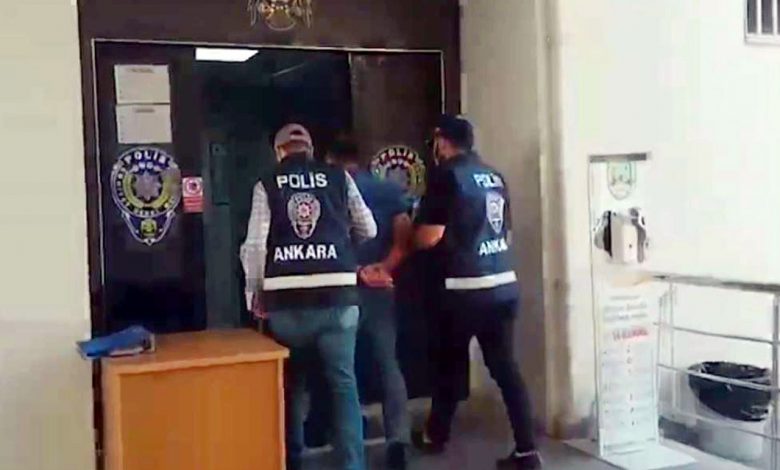 Ankara merkezli 13 ilde FETÖ/PDY operasyonu: 26 gözaltı Ankara merkezli 13 ilde FETÖ/PDY operasyonu: 26 gözaltı