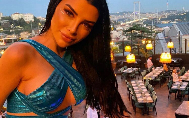 Futbolcu oyuncu aşkında kötü son! Futbolcu oyuncu aşkında kötü son!