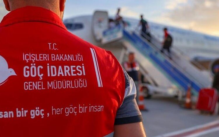 Göç İdaresi’nden ‘bombalı paket şakası’na açıklama Göç İdaresi’nden ‘bombalı paket şakası’na açıklama