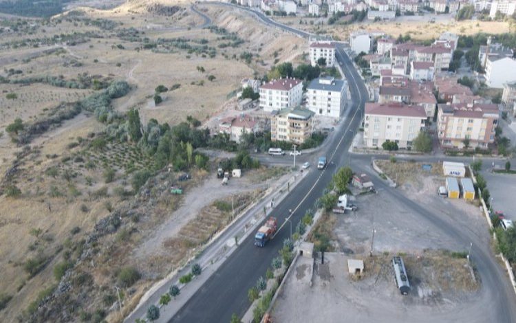 Nevşehir Belediyesi’nde işler ‘yol’unda