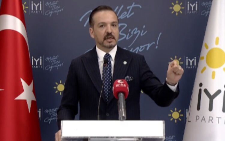 İYİ Parti, Erdoğan’ın adaylığına itiraza hazırlanıyor İYİ Parti, Erdoğan’ın adaylığına itiraza hazırlanıyor