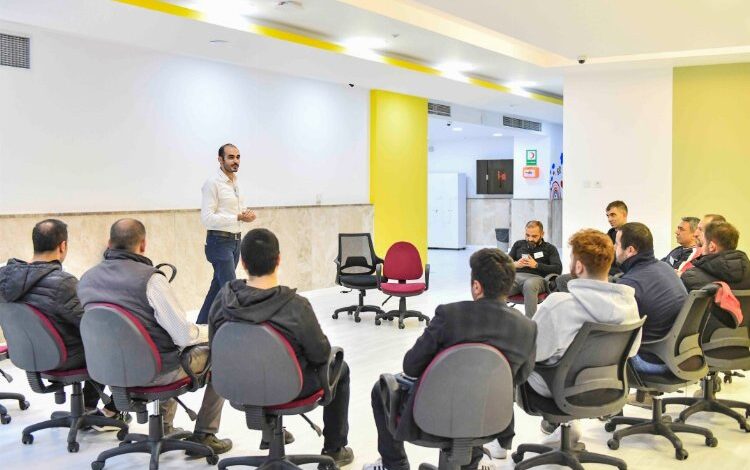 Başkentli babalar “Baba Destek Programı” ile bilinçleniyor Başkentli babalar “Baba Destek Programı” ile bilinçleniyor