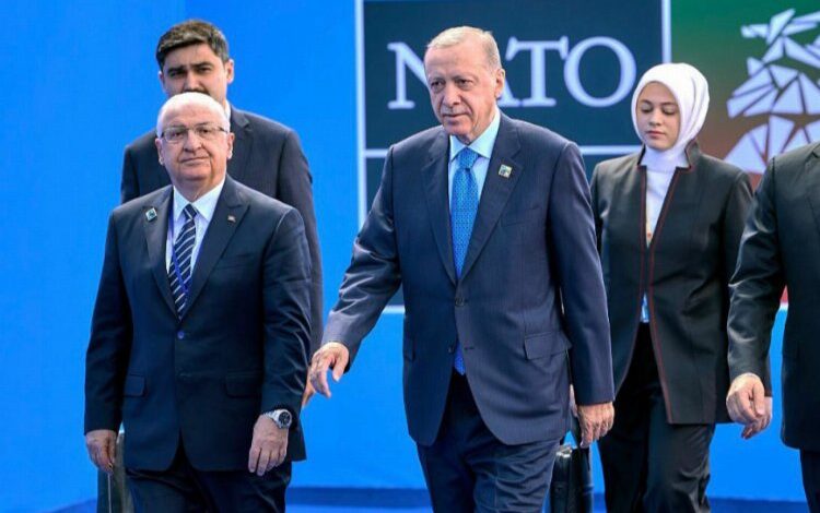 Cumhurbaşkanı Erdoğan’dan NATO Zirvesi’nde yoğun diplomasi Cumhurbaşkanı Erdoğan’dan NATO Zirvesi’nde yoğun diplomasi