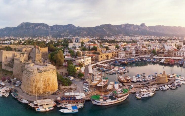 Kıbrıs’ta emlak talebi artıyor… Denize sıfır mülkler ilk tercih Kıbrıs’ta emlak talebi artıyor… Denize sıfır mülkler ilk tercih