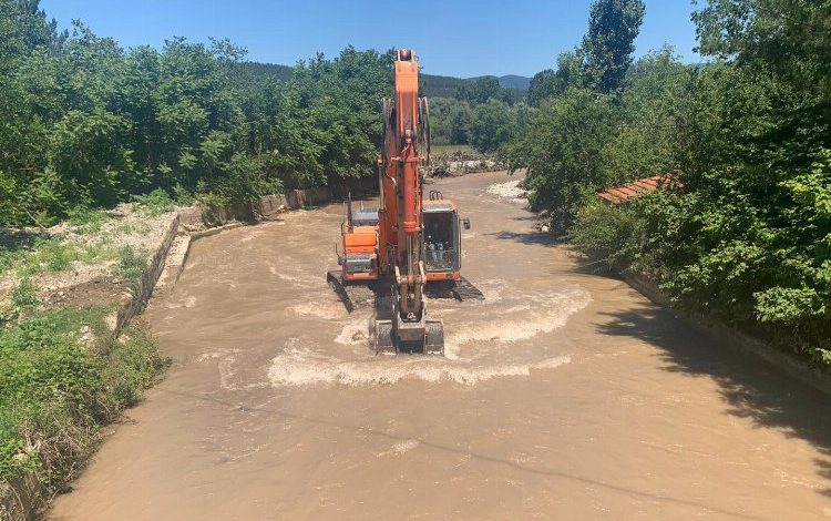 Gaziantep Büyükşehir’den Karabük’e yardım eli Gaziantep Büyükşehir’den Karabük’e yardım eli