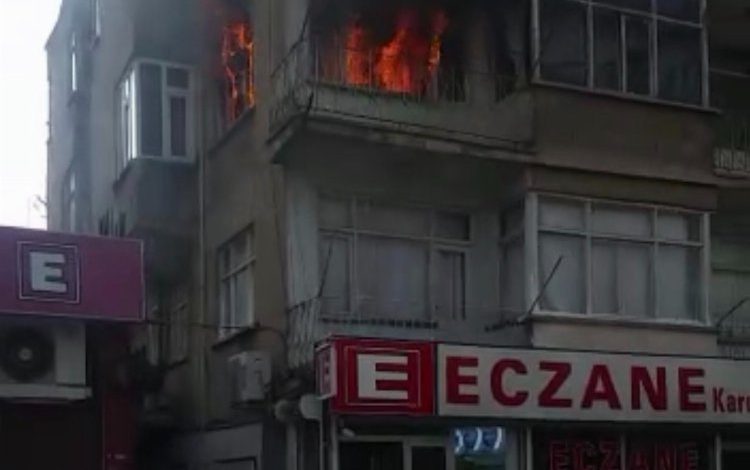 Adıyaman’da metruk binada yangın