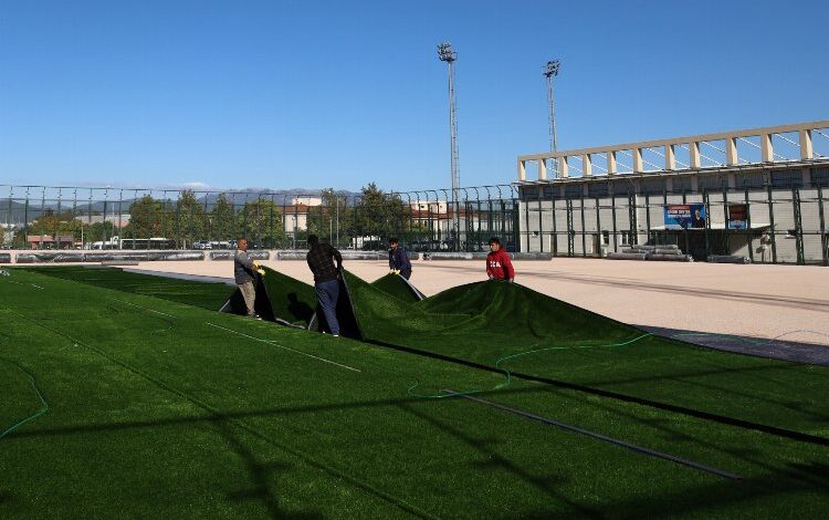 Bursa Büyükşehir’den amatöre destek… Futbol sahaları yenileniyor
