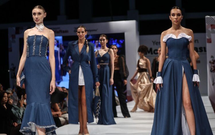 Yeni nesil moda büyüledi Yeni nesil moda büyüledi