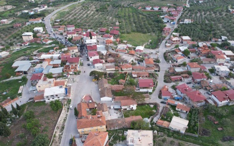 Manisa’da Azimli, Başkan Ergün’ü bağrına bastı Manisa’da Azimli, Başkan Ergün’ü bağrına bastı