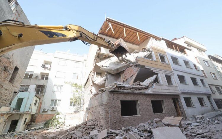 İstanbul’da kentsel dönüşüm başladı İstanbul’da kentsel dönüşüm başladı