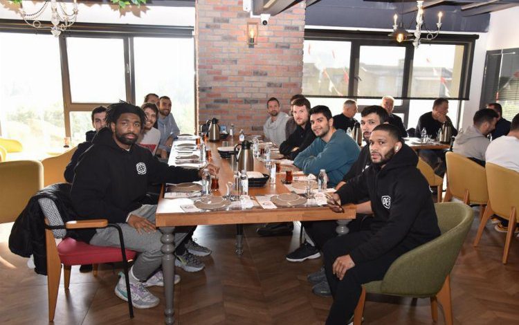 Manisa BBSK, kahvaltıda bir araya geldi Manisa BBSK, kahvaltıda bir araya geldi