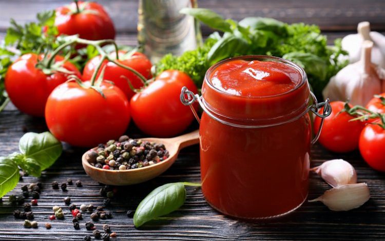 Egeli ihracatçı meyve sebzede 1,5 milyar dolara koşuyor