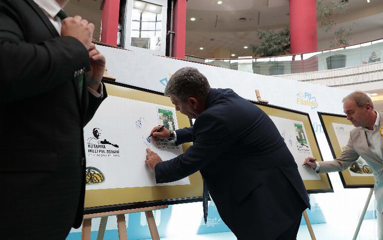 Kütahya’da milli pul sergisi açıldı