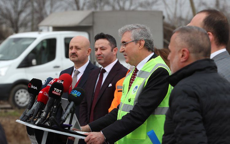 Ulaşıma ve lojistiğe nefes olacak proje: “Sakarya’nın ana damarlarını otoyollara bağlıyoruz”