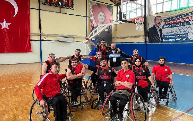 Malatya Voleybol ve Tekerlekli Sandalye Basketbol takımı haftayı galibiyetle kapadı Malatya Voleybol ve Tekerlekli Sandalye Basketbol takımı haftayı galibiyetle kapadı