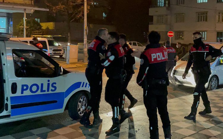 Adıyaman’da kardeş kavgası karakolda bitti Adıyaman’da kardeş kavgası karakolda bitti