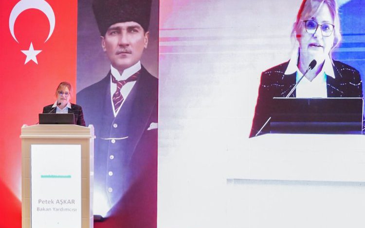 MEB’den ‘iklim değişikliği’ çalıştayı MEB’den ‘iklim değişikliği’ çalıştayı