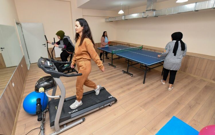 Barınma sorunu yaşayan öğrencilere yardım eli