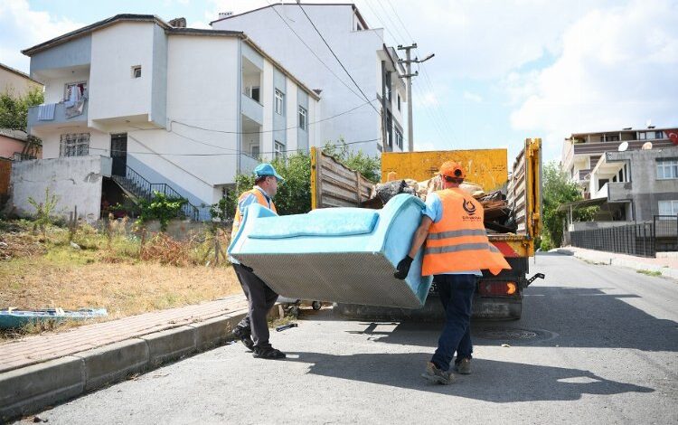 Çayırova’da kaba atıklar toplanıyor