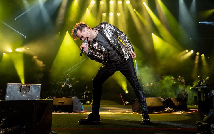 Kenan Doğulu yeni yıla ‘Merhaba’ dedi Kenan Doğulu yeni yıla ‘Merhaba’ dedi