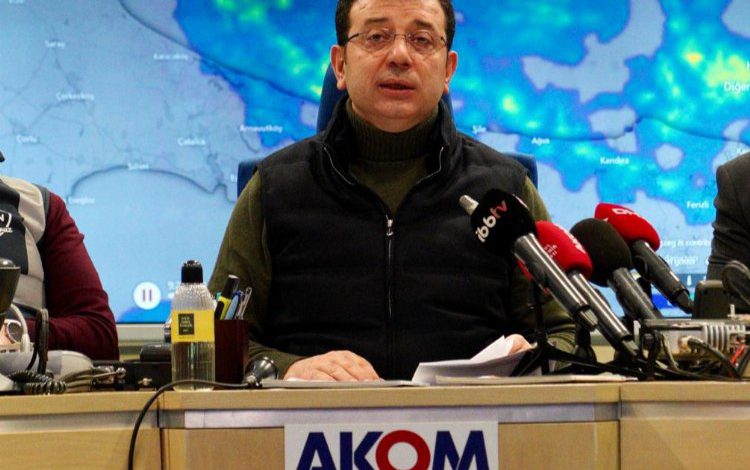 İmamoğlu, öğleden sonra için uyardı: “2 günü tamamı kadar kar yağacak” İmamoğlu, öğleden sonra için uyardı: “2 günü tamamı kadar kar yağacak”