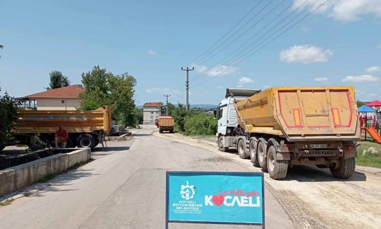 Kartepe Maşukiye’de hummalı üstyapı çalışması