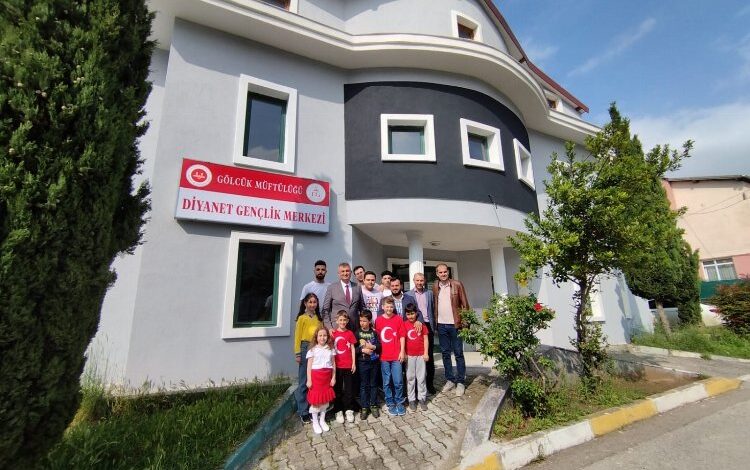 Gölcük’te Diyanet Gençlik Merkezi hizmette