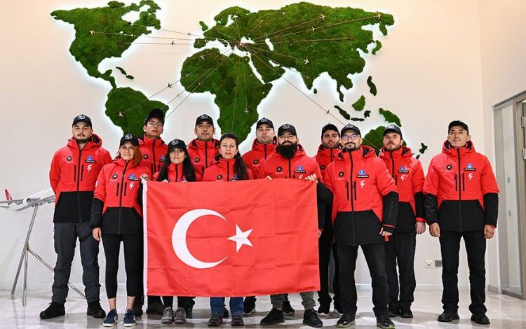 3. Arktik Bilimsel Araştırma için ekip yola çıktı 3. Arktik Bilimsel Araştırma için ekip yola çıktı