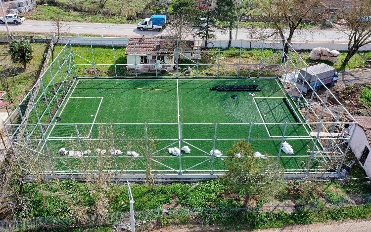 Kocaeli köylere futbol sahası kazandırıyor Kocaeli köylere futbol sahası kazandırıyor