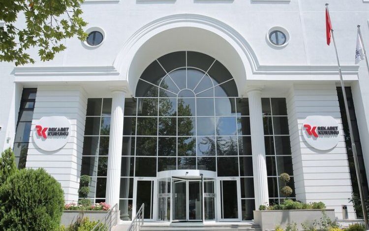 Rekabet’ten kozmetik firmalarına soruşturma Rekabet’ten kozmetik firmalarına soruşturma