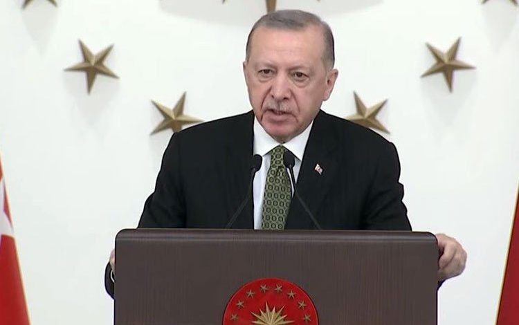 Erdoğan: “AB stratejik miyopluktan kurtularak Türkiye konusunda daha cesur davranmalı” Erdoğan: “AB stratejik miyopluktan kurtularak Türkiye konusunda daha cesur davranmalı”