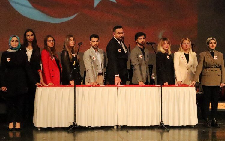 Bursa’da öğretmenler yemin etti Bursa’da öğretmenler yemin etti