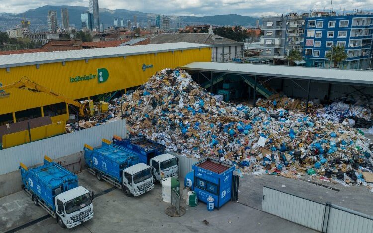 Atıklar kazanca çevriliyor Atıklar kazanca çevriliyor