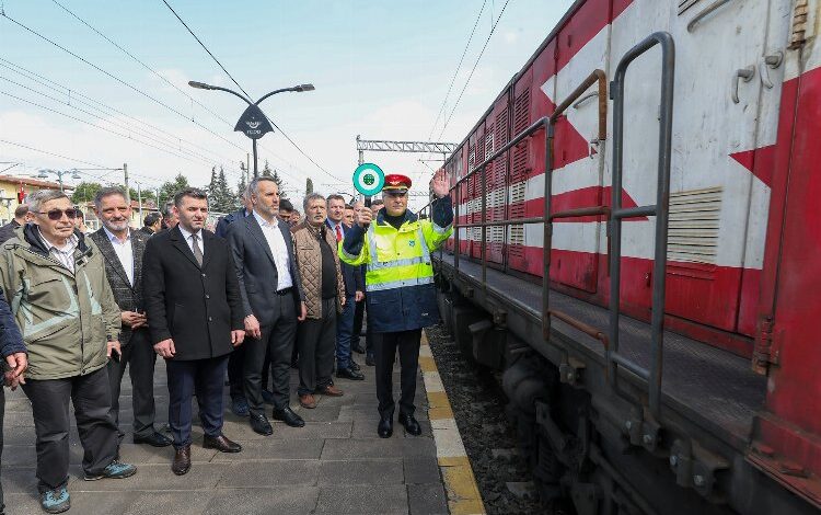 Sakarya’dan 44 konteyner daha yola çıktı Sakarya’dan 44 konteyner daha yola çıktı