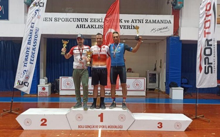 Dağ bisikletinde DOSTUM’dan iki derece