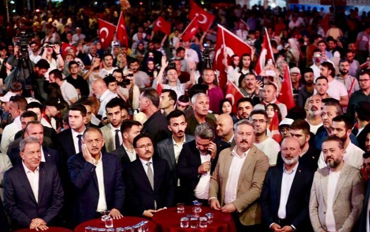 Ahmet Çolakbayrakdar’dan Kayserililere özel teşekkür Ahmet Çolakbayrakdar’dan Kayserililere özel teşekkür