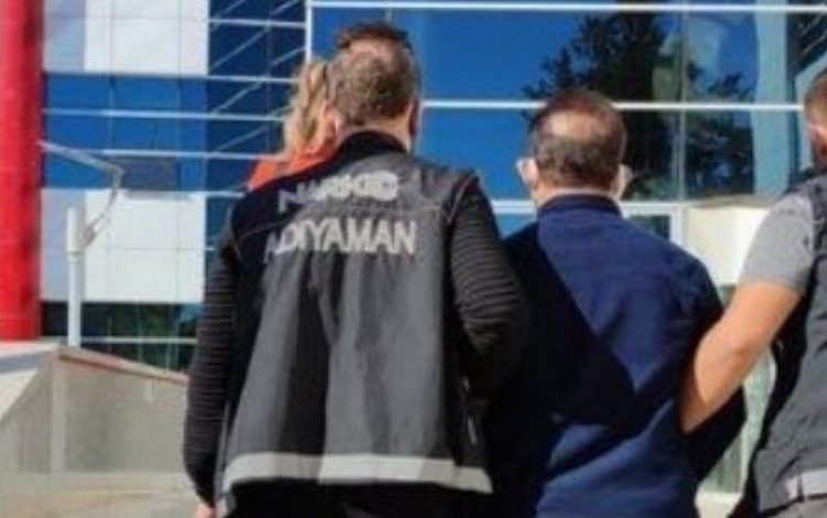 Adıyaman’da Uyuşturucu tüccarlarına yönelik operasyon Adıyaman’da Uyuşturucu tüccarlarına yönelik operasyon
