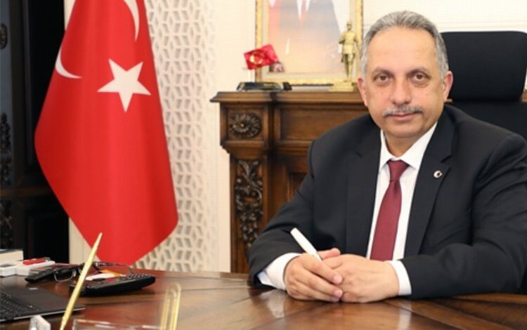 Kayseri Talas’ta Cumhuriyetin 100’ncü yılına özel kutlama