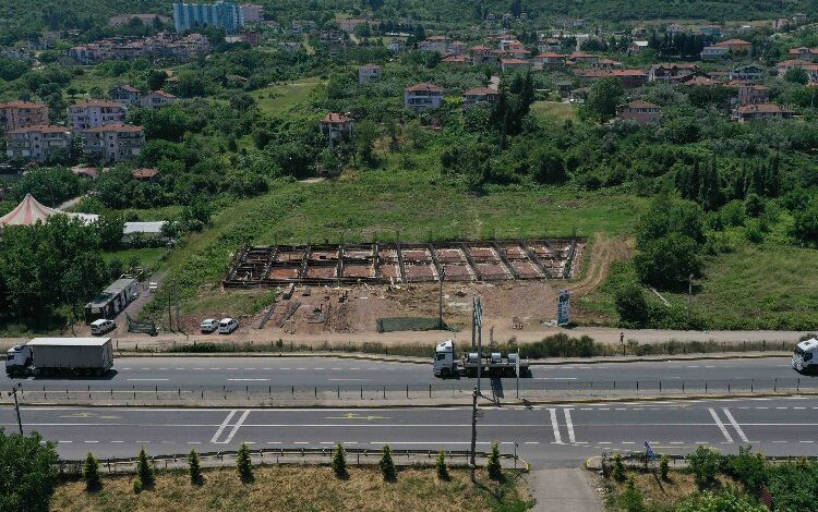 Bir otobüs terminali de Karamürsel’e