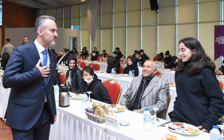 Bursa Muş ile gönül birliği kurdu Bursa Muş ile gönül birliği kurdu