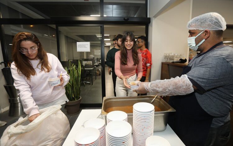 Sınav haftasında İnce Memed Kütüphanesi 24 saat açık Sınav haftasında İnce Memed Kütüphanesi 24 saat açık