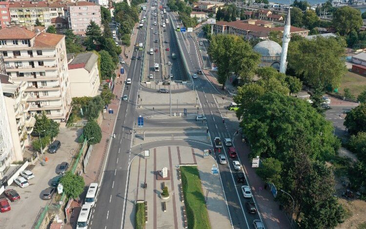Kocaeli’den yol çizgileriyle düzenli ve güvenli ulaşım Kocaeli’den yol çizgileriyle düzenli ve güvenli ulaşım