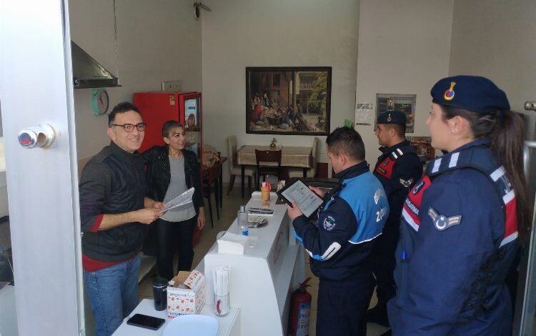 Bursa Osmangazi Zabıtası’ndan ruhsat denetimi Bursa Osmangazi Zabıtası’ndan ruhsat denetimi