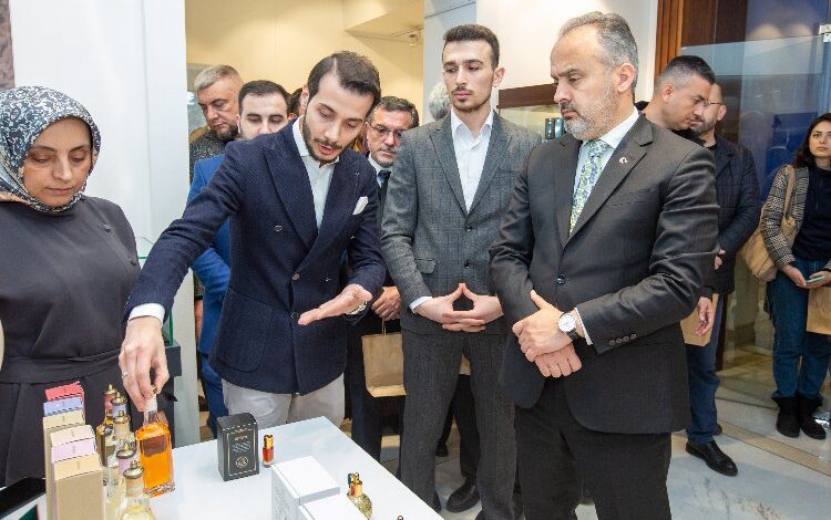 Bursa’da Ramazan’a özel iki farklı sergi Bursa’da Ramazan’a özel iki farklı sergi