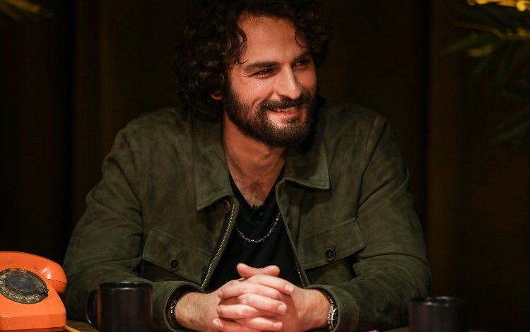 ‘Sosyal Medyayı prensiplere aykırı olmamak adına kullanıyorum’ ‘Sosyal Medyayı prensiplere aykırı olmamak adına kullanıyorum’